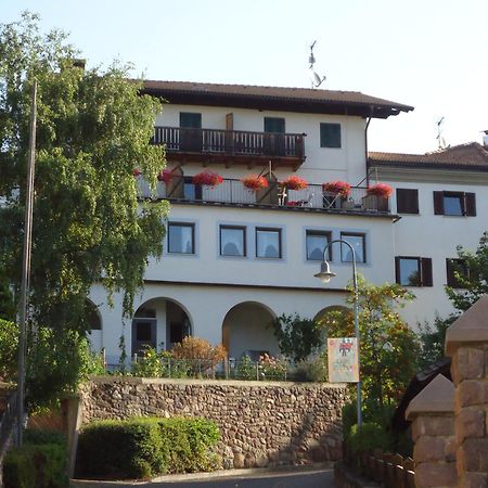 Gasthof Zum Roessl San Genesio Atesino Exteriér fotografie