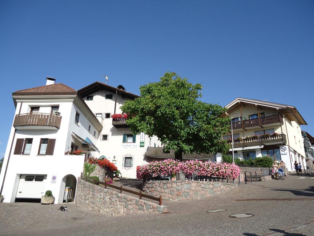 Gasthof Zum Roessl San Genesio Atesino Pokoj fotografie